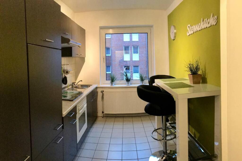 Apartment Trade Fair And Business - Messe *